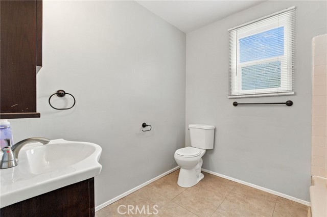 70 W Claremont St photo 22