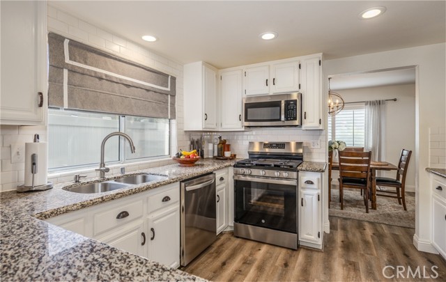 1605 Lisa Lane, Redlands CA: https://media.crmls.org/medias/09f654cb-9c32-4375-9ade-3c9712334e60.jpg