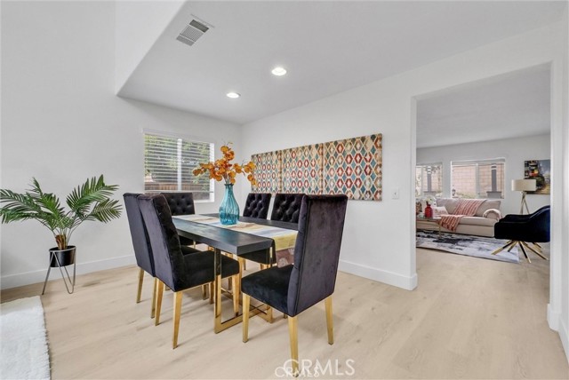 13812 Hollywood Avenue, Eastvale CA: https://media.crmls.org/medias/09f6ad2e-662b-4bc7-87a7-bd75b6158a5f.jpg