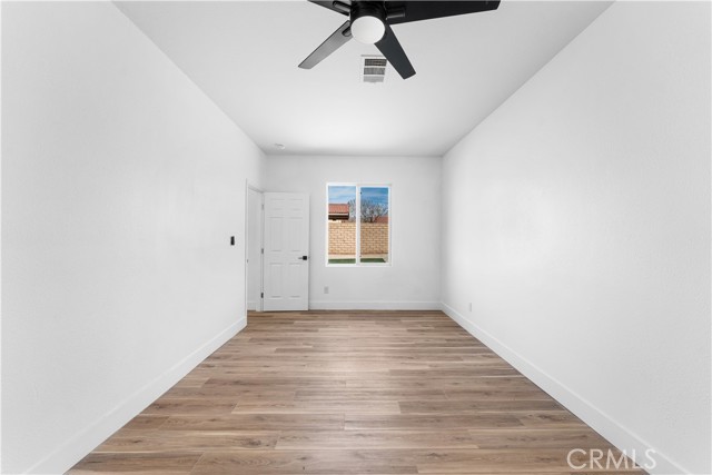 Detail Gallery Image 34 of 69 For 37920 Pisces Cir, Palmdale,  CA 93552 - 5 Beds | 4 Baths