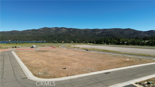 Detail Gallery Image 2 of 16 For 154 Sandalwood Dr, Big Bear Lake,  CA 92315 - – Beds | – Baths