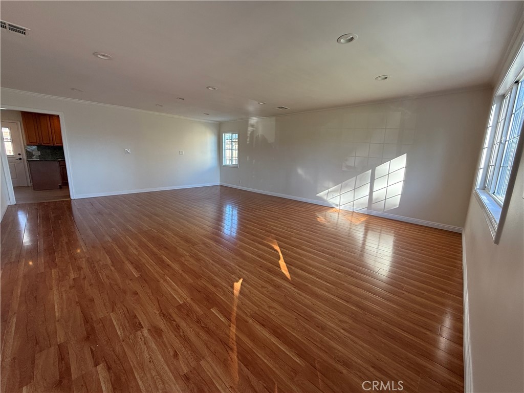 MLS #SR25265428 image #1