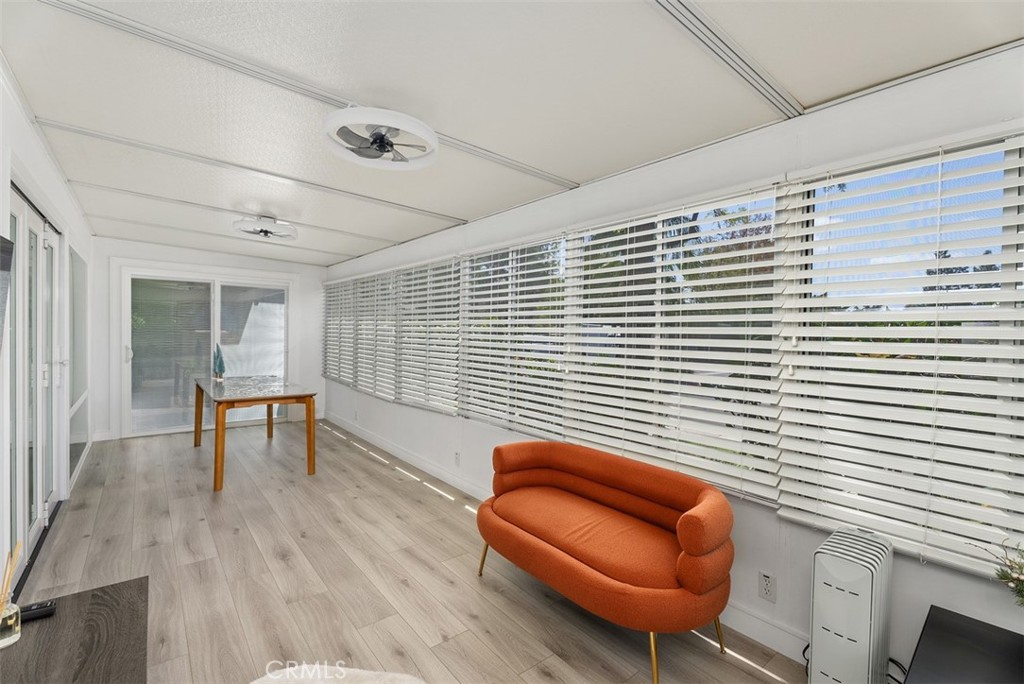 MLS #OC25275575 image #6