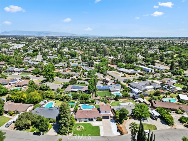 Detail Gallery Image 60 of 64 For 925 S Purdue Ave, Fresno,  CA 93727 - 5 Beds | 4 Baths