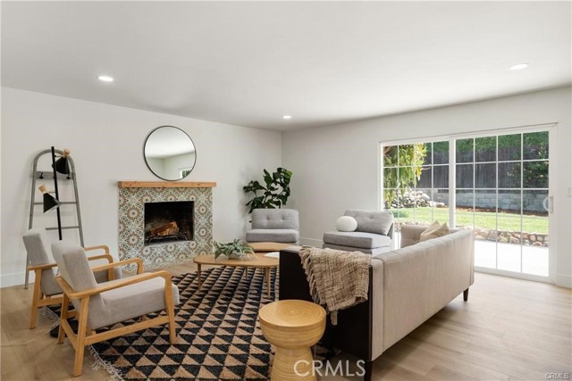 Detail Gallery Image 7 of 19 For 221 Wiley Ct, Claremont,  CA 91711 - 3 Beds | 2 Baths