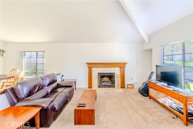 Detail Gallery Image 3 of 19 For 2667 Victoria Park, Riverside,  CA 92506 - 3 Beds | 2 Baths