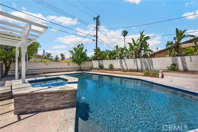 5345 Kenwood Avenue, Buena Park CA: https://media.crmls.org/medias/09fbe3a1-9d4a-47be-ab7b-0e41b509e2d1.jpg