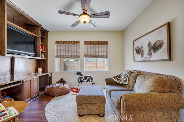 Detail Gallery Image 13 of 63 For 14286 Fairchild, Corona,  CA 92880 - 4 Beds | 2/1 Baths