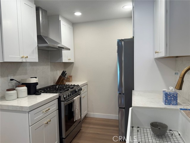 Detail Gallery Image 1 of 3 For 21324 Balsam Ln, Lake Forest,  CA 92630 - 2 Beds | 2 Baths