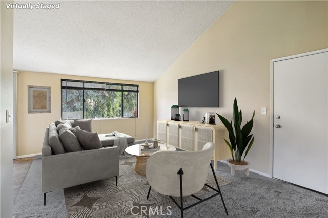 Detail Gallery Image 5 of 39 For 27949 Tyler Ln #346,  Canyon Country,  CA 91387 - 3 Beds | 2 Baths