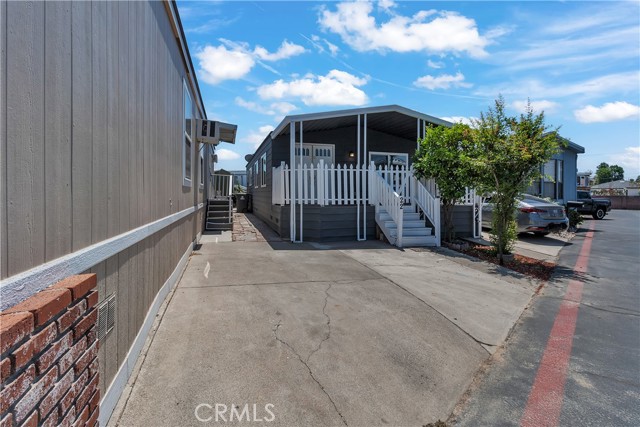 1850 W ORANGETHORPE AVE, Fullerton CA: https://media.crmls.org/medias/0a0003dd-f289-41f9-8686-2fe8696f6d95.jpg