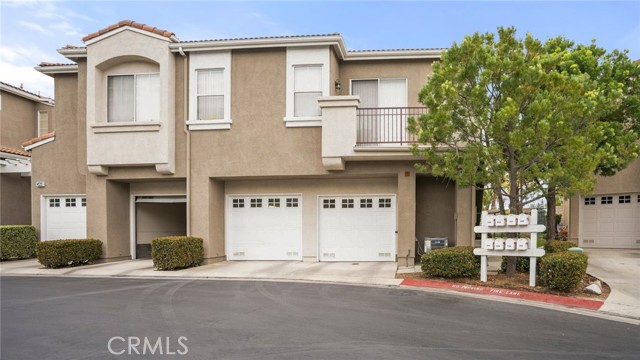 Detail Gallery Image 1 of 30 For 332 Gullotti Pl, Placentia,  CA 92870 - 2 Beds | 2 Baths