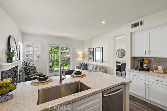 20 Via Tronido, Rancho Santa Margarita CA: https://media.crmls.org/medias/0a01cdfa-de27-42e3-9b09-ad226f04ce4a.jpg