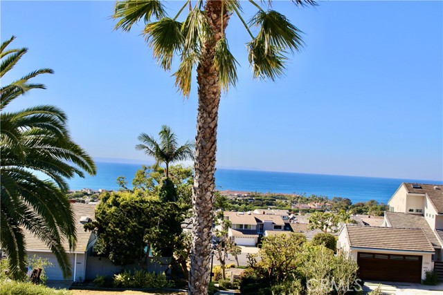 MLS# OC22242604