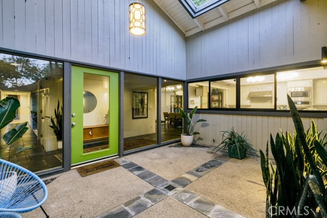 Detail Gallery Image 14 of 44 For 4240 N Virginia Vt, Long Beach,  CA 90807 - 3 Beds | 2/1 Baths