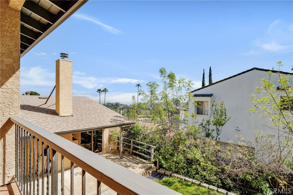 15470 LongbowSherman Oaks img 22