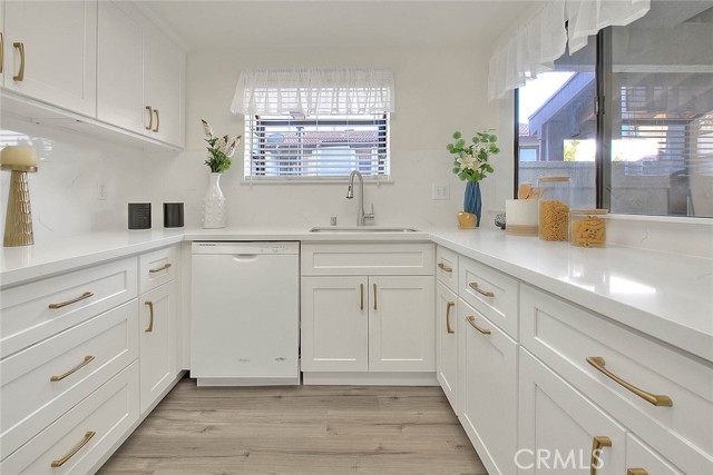 1540 Corte Hacienda, Upland CA: https://media.crmls.org/medias/0a02a1de-6feb-42cb-8984-0e91d751b6b7.jpg