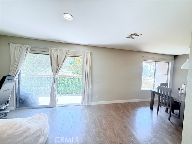 Detail Gallery Image 6 of 23 For 1525 Walnut Leaf Dr #209,  Walnut,  CA 91789 - 2 Beds | 2 Baths
