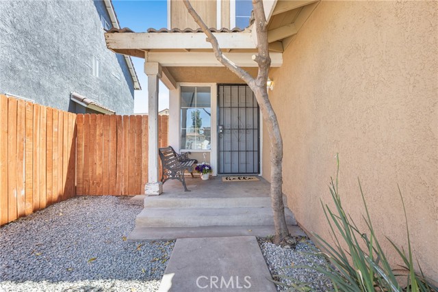 Detail Gallery Image 2 of 20 For 11922 Wild Flax Ln, Moreno Valley,  CA 92557 - 3 Beds | 2/1 Baths