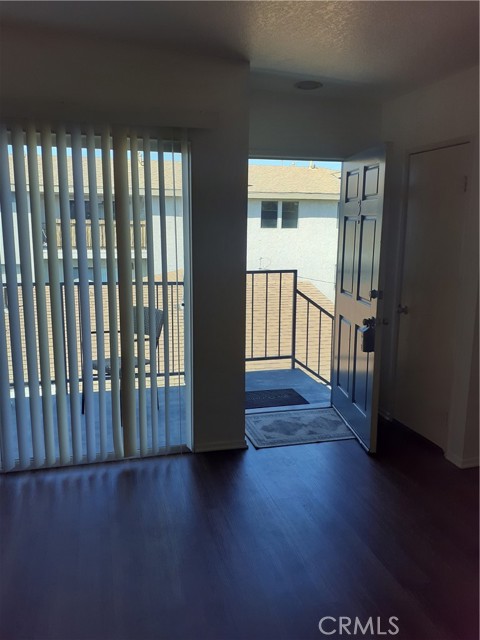 Detail Gallery Image 3 of 18 For 2331 S Grand Ave #3,  San Pedro,  CA 90731 - 2 Beds | 1 Baths