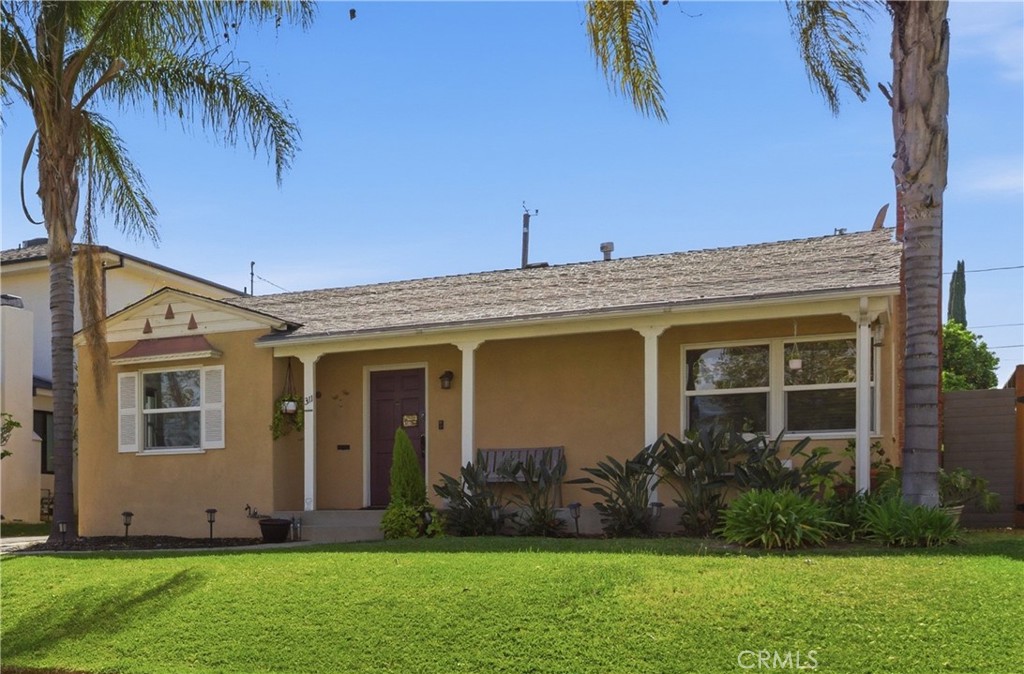 311 S Mariposa Street