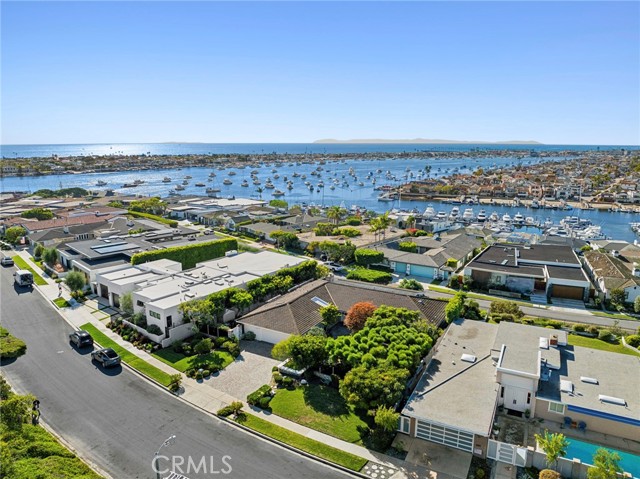 Detail Gallery Image 37 of 40 For 1727 Galatea Ter, Corona Del Mar,  CA 92625 - 3 Beds | 2 Baths