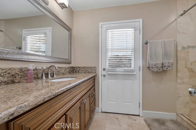 Detail Gallery Image 21 of 34 For 9835 Nevada Ave, Chatsworth,  CA 91311 - 4 Beds | 3 Baths