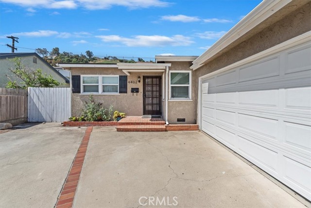 4402 Highgrove Avenue, Torrance CA: https://media.crmls.org/medias/0a046bed-e75d-49d9-bff5-7bac18e38ad0.jpg