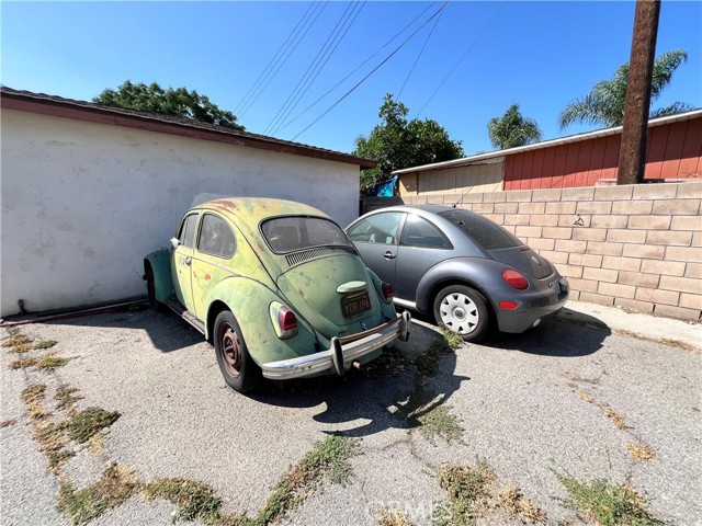 3855 Maine Avenue, Baldwin Park CA: https://media.crmls.org/medias/0a04def8-9815-4f2a-bb8a-911b00eff743.jpg