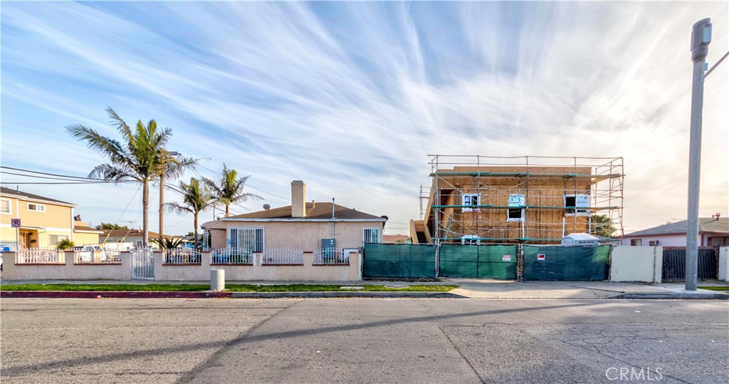 0A05B5F7 162F 4917 9973 8F0E25B1774D 10701 Doty Ave, Inglewood, Ca 90303 &Lt;Span Style='BackgroundColor:transparent;Padding:0Px;'&Gt; &Lt;Small&Gt; &Lt;I&Gt; &Lt;/I&Gt; &Lt;/Small&Gt;&Lt;/Span&Gt;