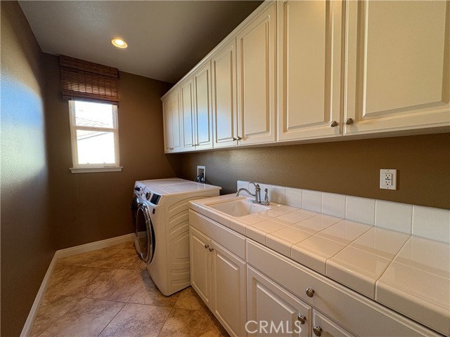 Detail Gallery Image 46 of 61 For 20209 Milano Ct, Yorba Linda,  CA 92886 - 5 Beds | 4/1 Baths