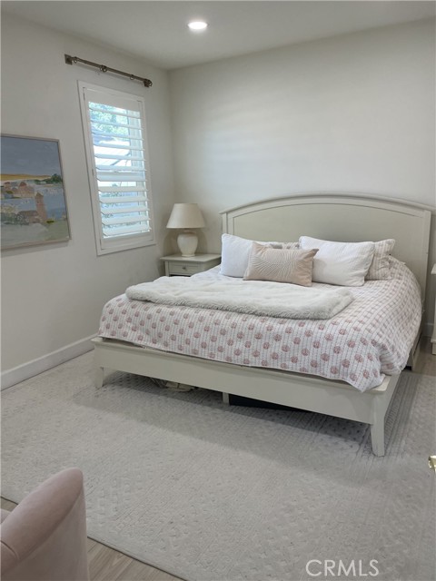 42 Seacountry Lane, Rancho Santa Margarita CA: https://media.crmls.org/medias/0a074a97-d89d-40aa-8feb-088ddd7fd3b7.jpg