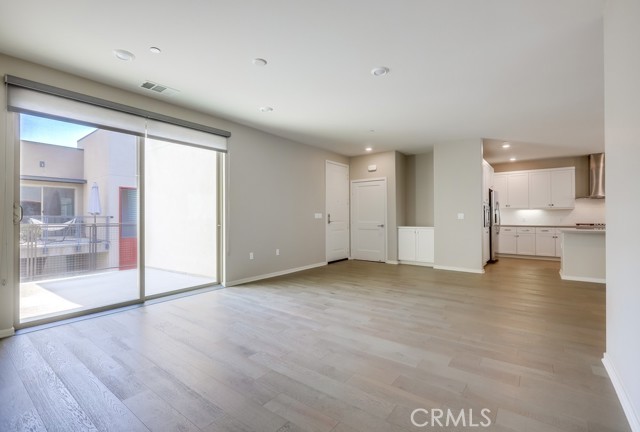 Detail Gallery Image 12 of 75 For 120 Tribeca, Irvine,  CA 92612 - 3 Beds | 3 Baths