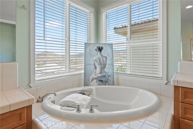 21 Plaza Modena, Lake Elsinore CA: https://media.crmls.org/medias/0a084e7d-69ab-4358-9e3b-4da975945e00.jpg