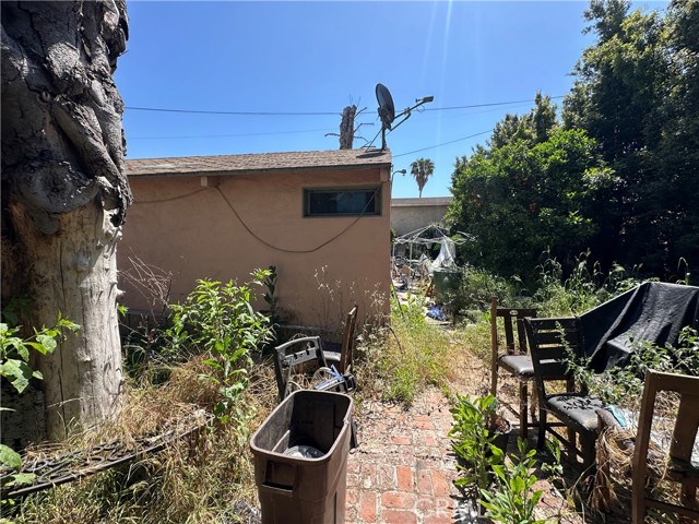 Detail Gallery Image 51 of 56 For 606 W 57th St, Los Angeles,  CA 90037 - 4 Beds | 2 Baths