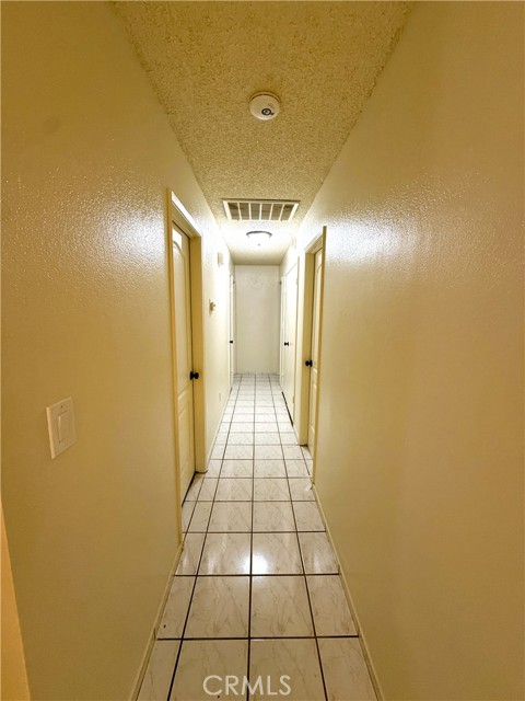 Detail Gallery Image 5 of 14 For 1708 Payne Dr, Arvin,  CA 93203 - 4 Beds | 2 Baths