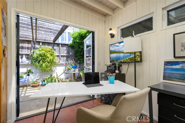 Detail Gallery Image 24 of 43 For 25 N La Senda Dr, Laguna Beach,  CA 92651 - 2 Beds | 2 Baths