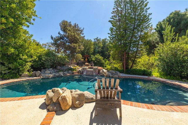 Detail Gallery Image 35 of 49 For 14395 Amorose, Lake Elsinore,  CA 92530 - 4 Beds | 3 Baths