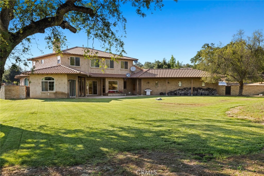 19011 Calle Juanito, Murrieta, CA 92562