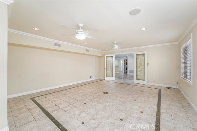 495 Calle Cadiz, Laguna Woods CA: https://media.crmls.org/medias/0a0b7e7c-1ff0-40bd-bf58-6a781a3a2c5c.jpg