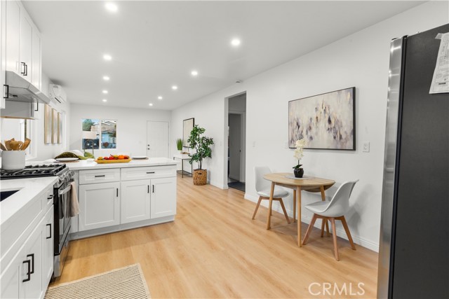 Detail Gallery Image 19 of 25 For 1330 E 56th, Long Beach,  CA 90805 - 2 Beds | 1 Baths