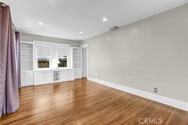 Detail Gallery Image 8 of 25 For 4109 Higuera, Culver City,  CA 90232 - 2 Beds | 1 Baths