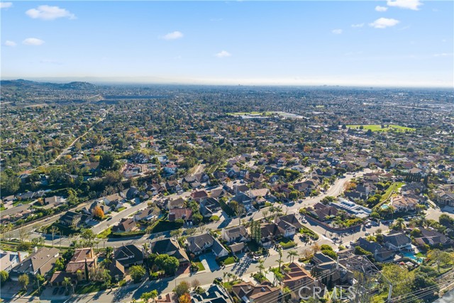 Detail Gallery Image 46 of 52 For 3940 E Summitridge Ln, Orange,  CA 92867 - 5 Beds | 3 Baths
