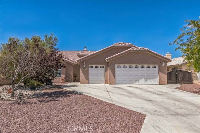 Detail Gallery Image 9 of 30 For 15248 Wildflower Ln, Helendale,  CA 92342 - 3 Beds | 2 Baths