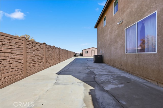 Detail Gallery Image 35 of 50 For 13385 Dunwood, Victorville,  CA 92392 - 4 Beds | 3 Baths