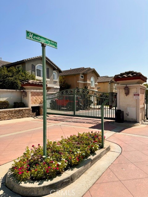 Detail Gallery Image 3 of 47 For 1272 Heritage Way, Covina,  CA 91724 - 3 Beds | 3 Baths