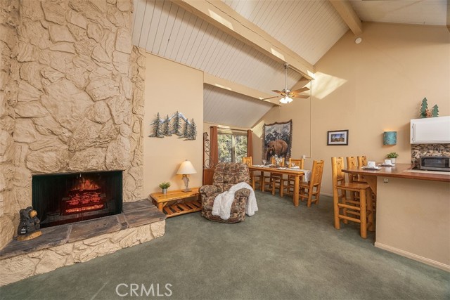 Detail Gallery Image 19 of 34 For 41935 Switzerland Dr #22,  Big Bear Lake,  CA 92315 - 3 Beds | 2 Baths