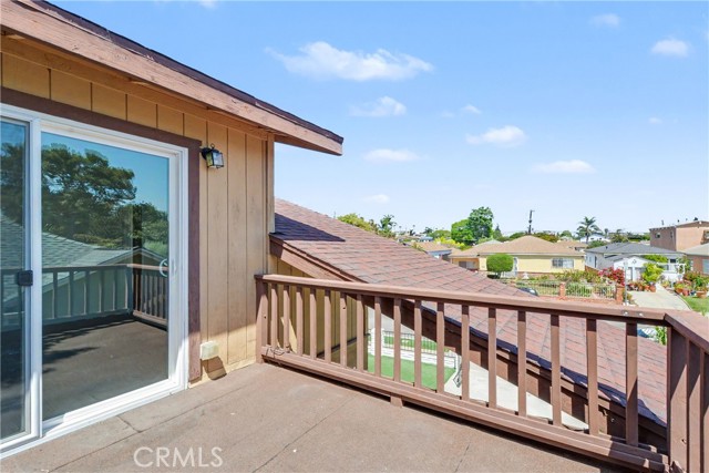 Detail Gallery Image 40 of 45 For 4055 Alla Rd, Los Angeles,  CA 90066 - 5 Beds | 3 Baths