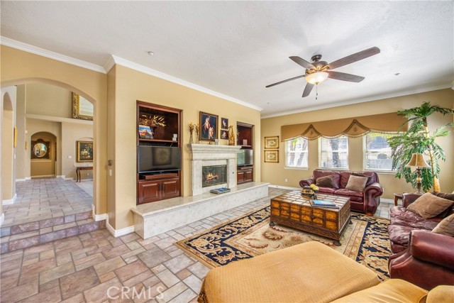 Detail Gallery Image 16 of 65 For 652 Fairway Dr, Redlands,  CA 92373 - 5 Beds | 4/1 Baths