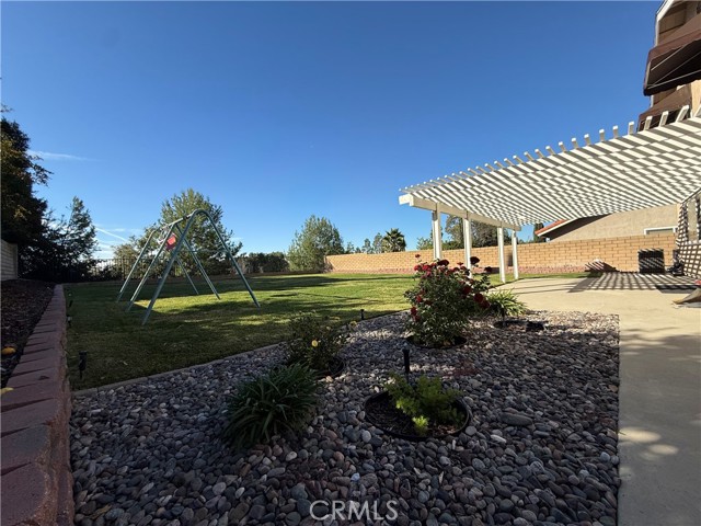 Detail Gallery Image 8 of 9 For 1349 Deeplawn Dr, Diamond Bar,  CA 91765 - 4 Beds | 3 Baths